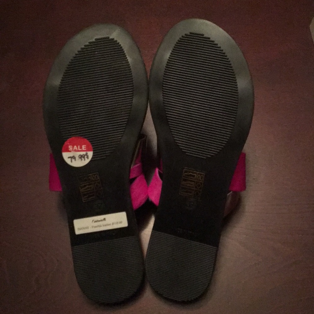 Intervalle Slide Sandals 🤩 - Picture 3 of 6